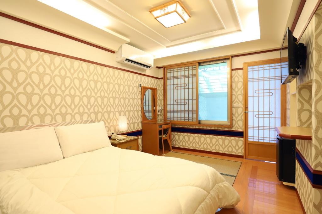  經典雙人房 (Classic Double Room)