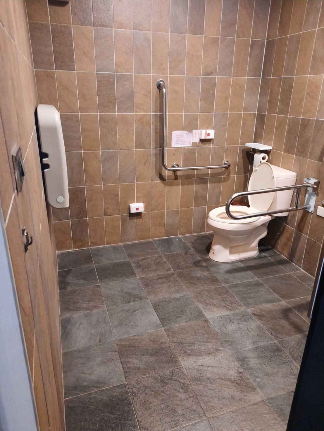 無障礙客房‧設施及友善環境-2