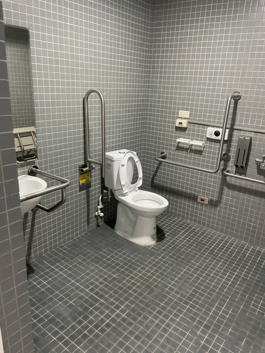 無障礙設施及友善環境-2