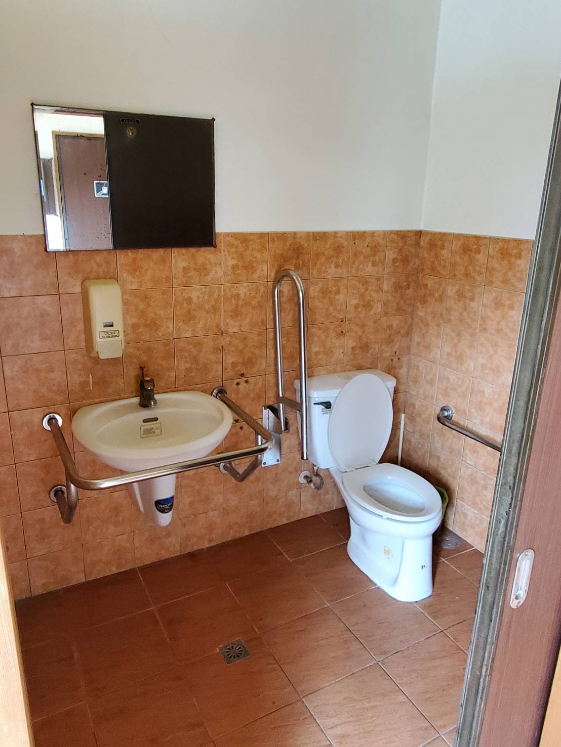 無障礙設施及友善環境-4