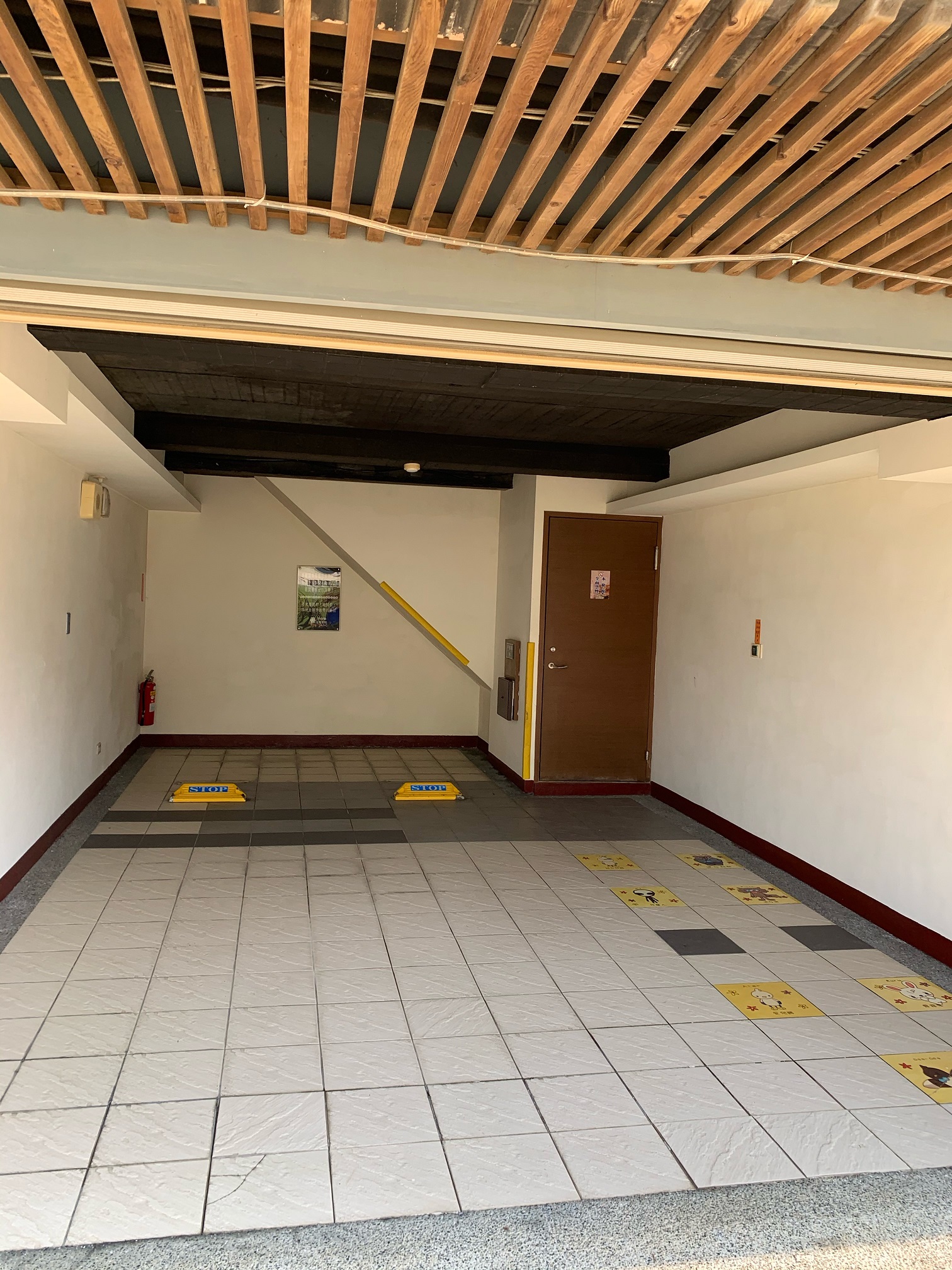邦尼熊主題旅館有限公司-1