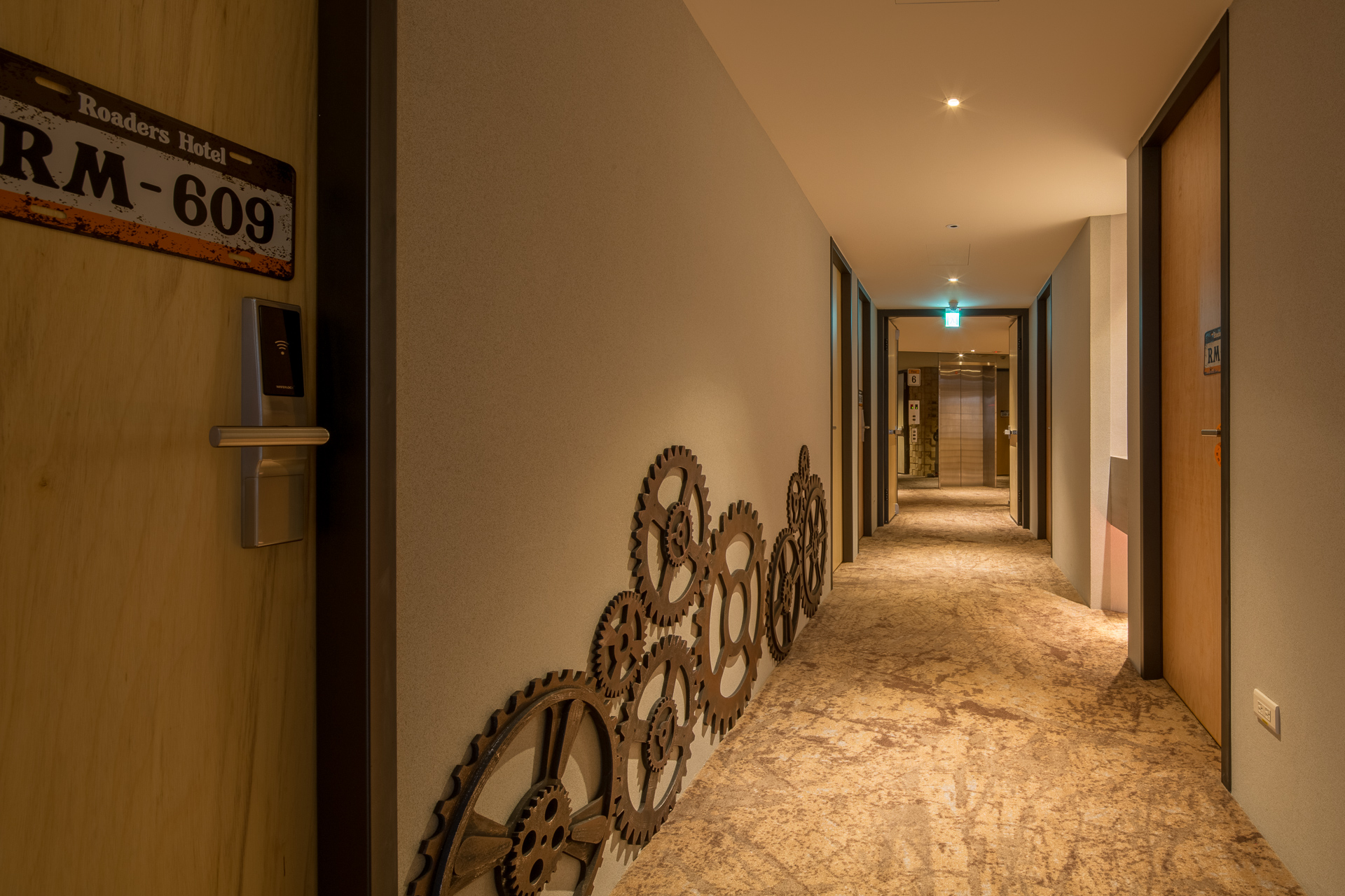 Roaders Hotel Zhonghua-20