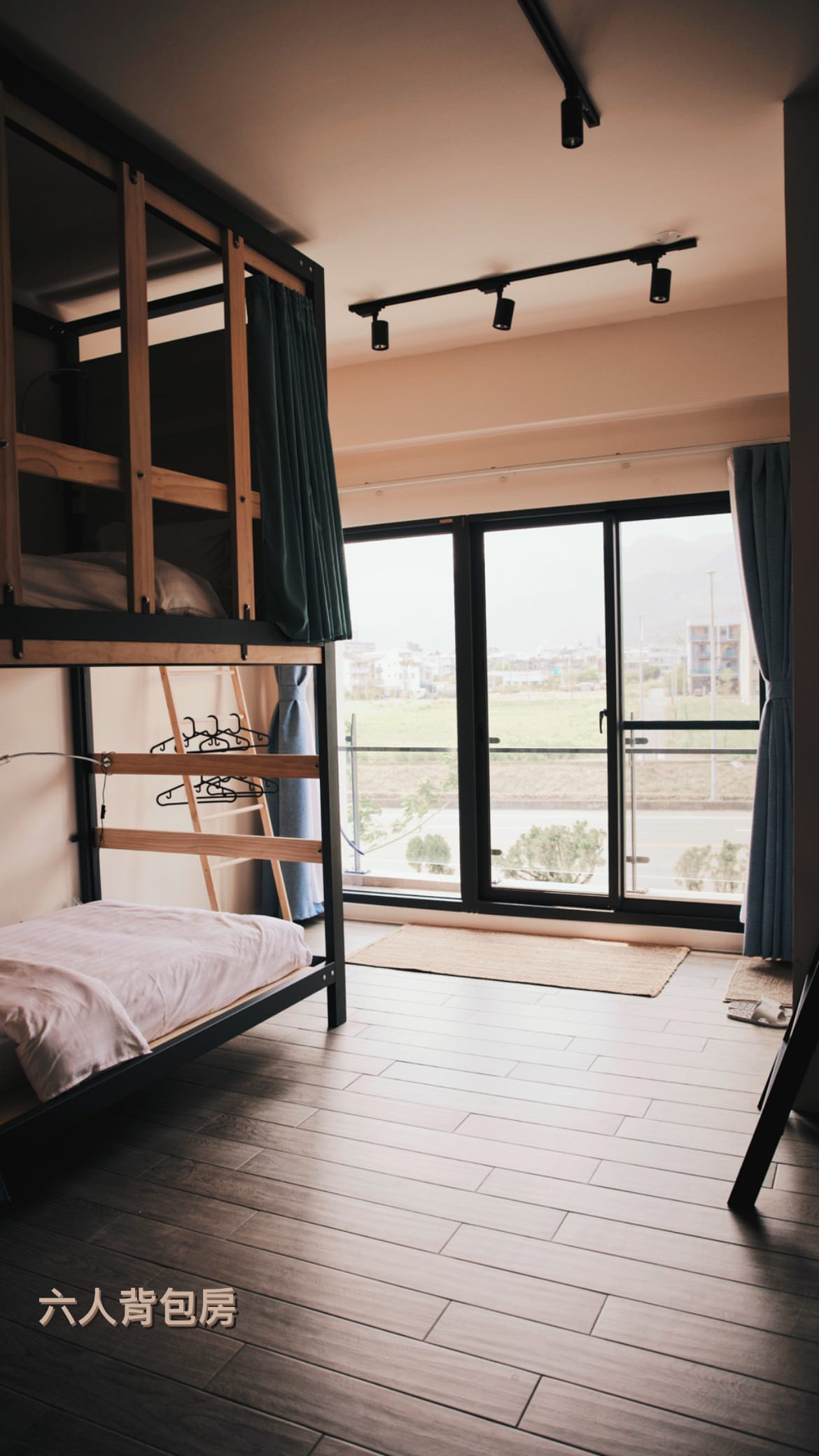 瘋狂椰子衝浪小屋-12