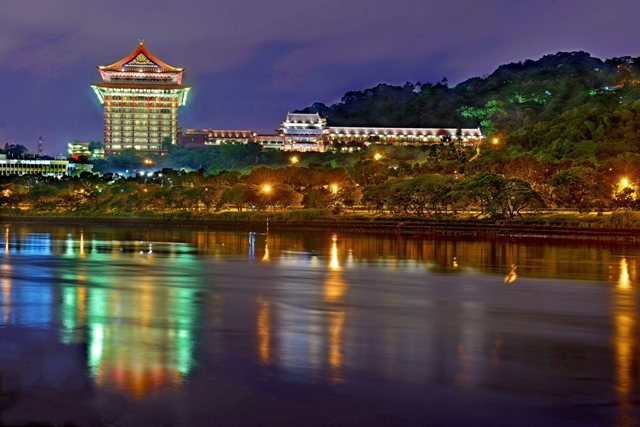 飯店外觀側景