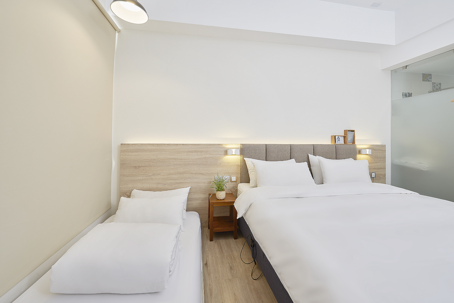 HOTEL Z-9