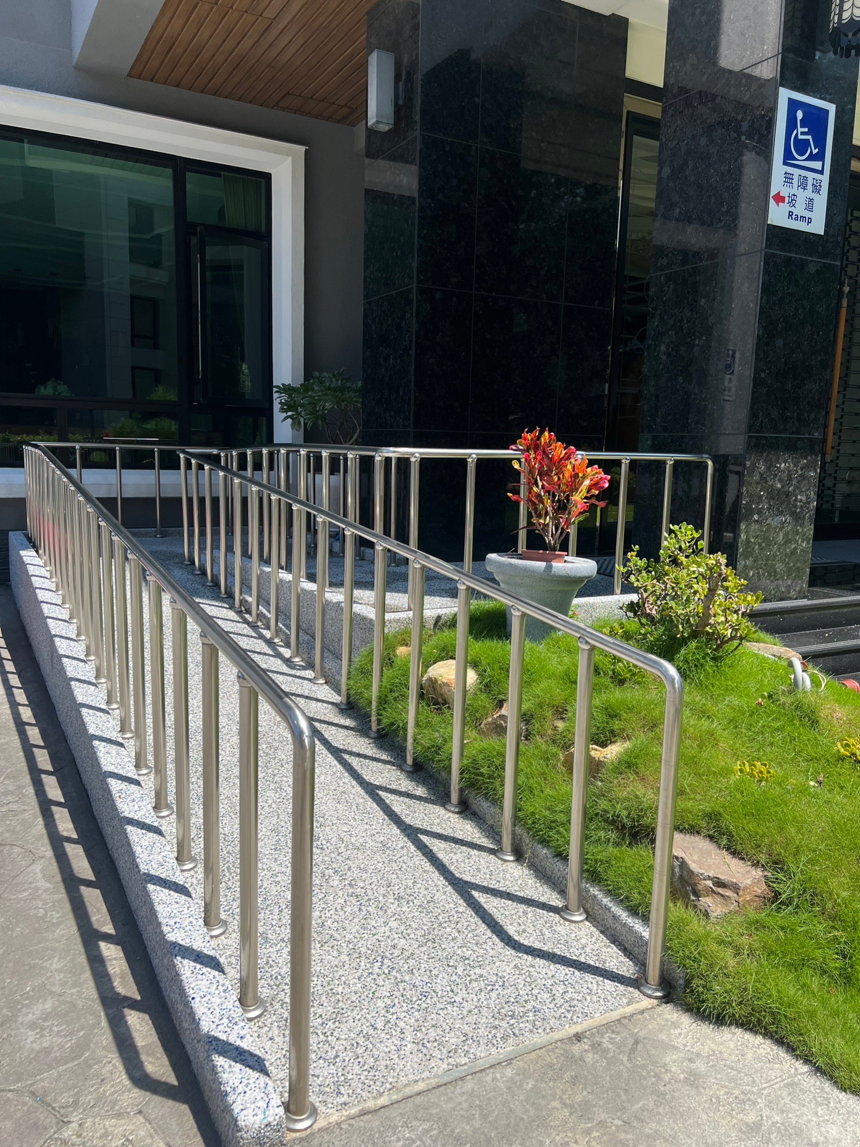 無障礙設施及友善環境-3