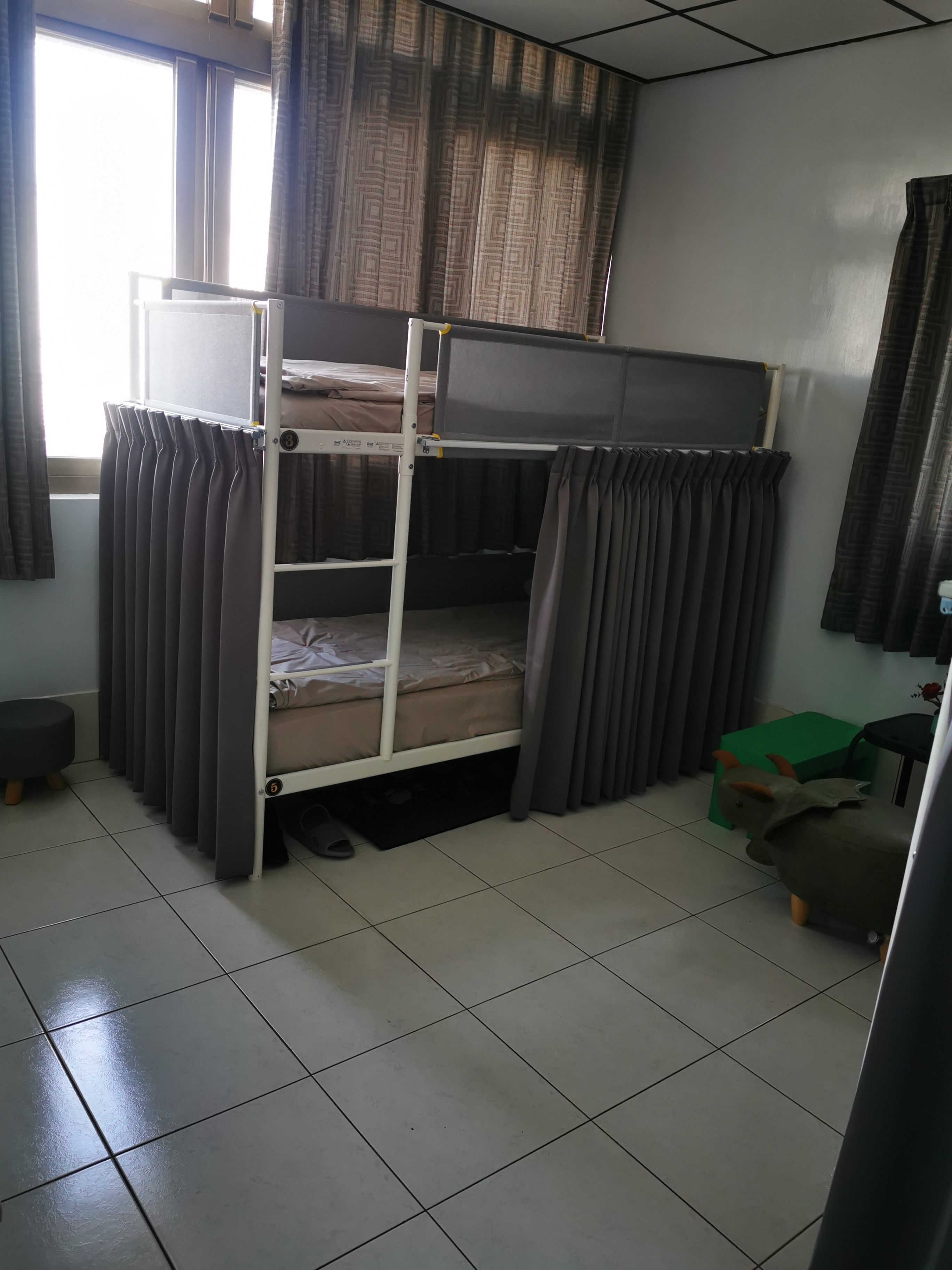 轉運站背包客民宿-14