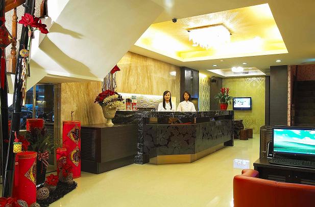 HAPPY HOTEL-2