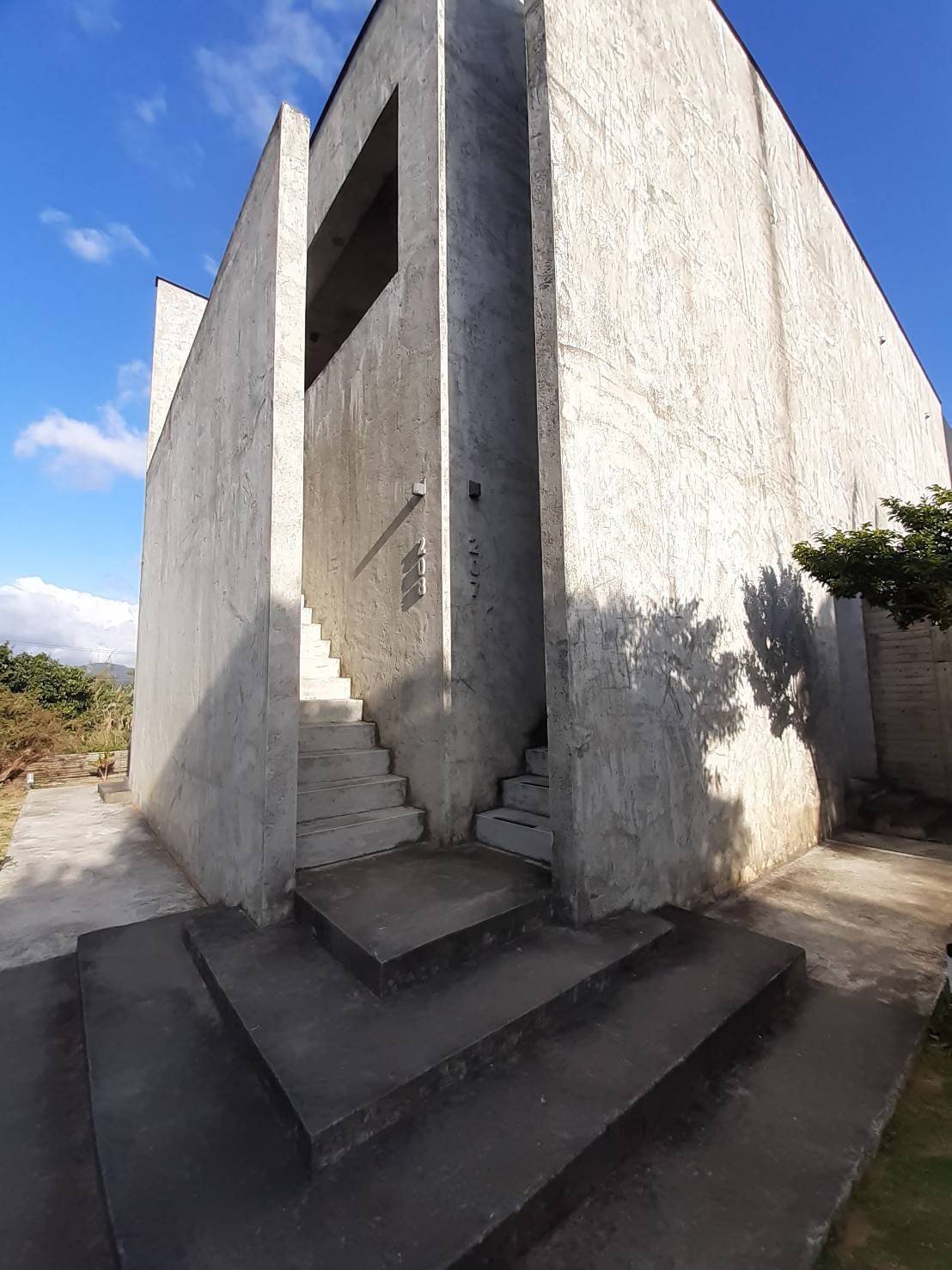 土造粗樓民宿-6