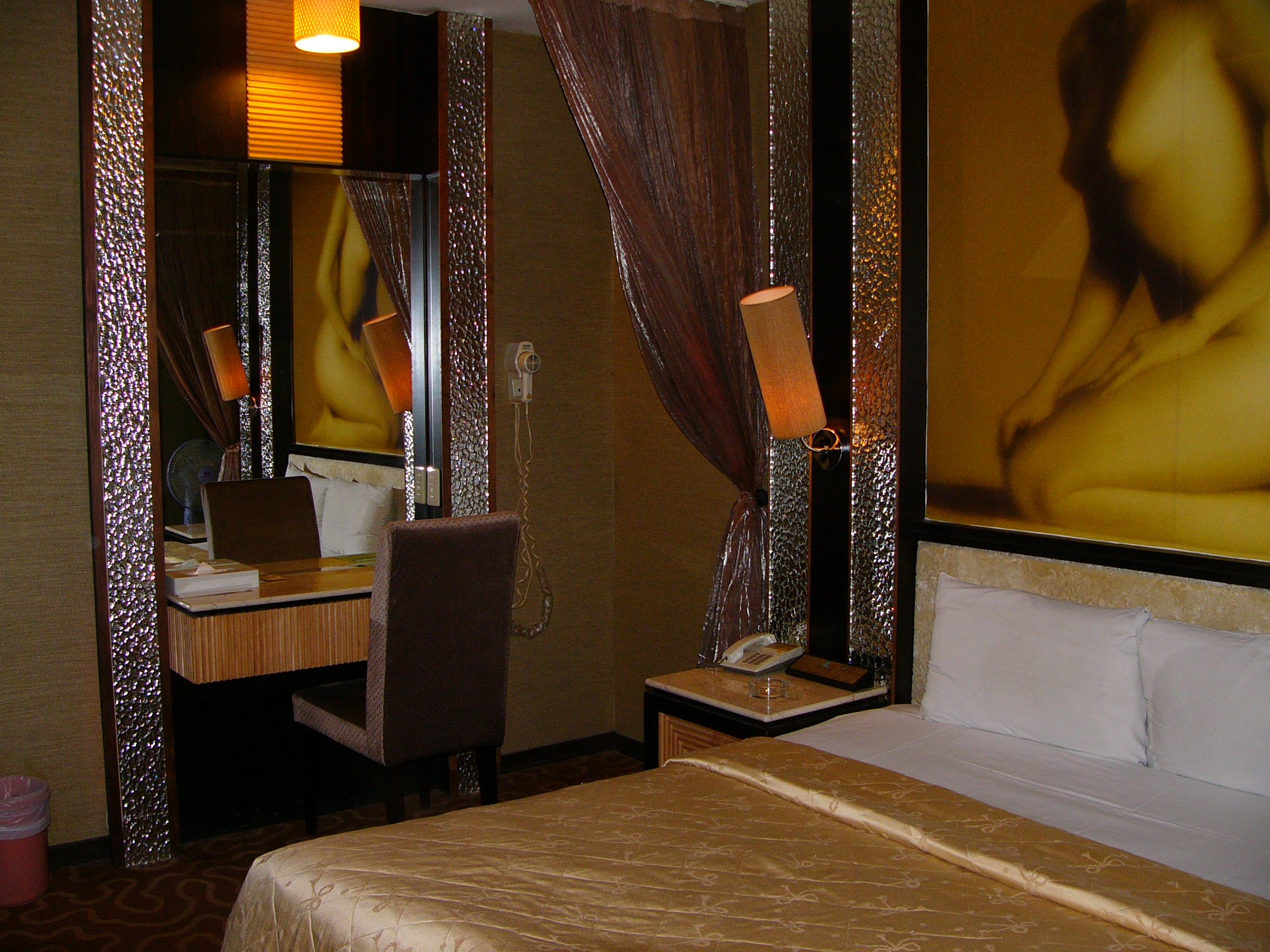 金閣汽車旅館-3