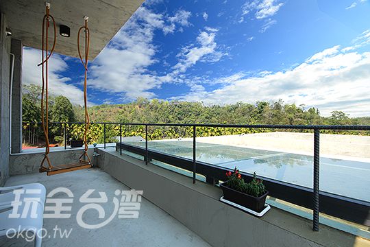 遊ぶ。 家-29