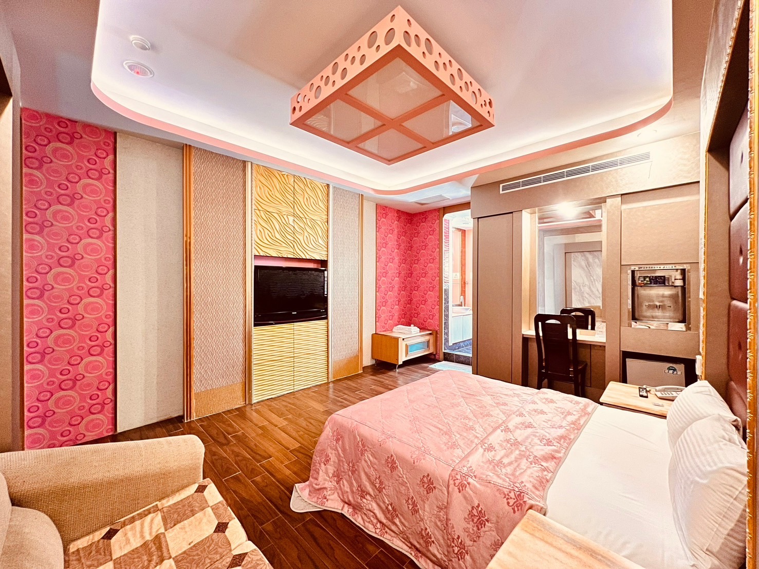 富晴汽車旅館34