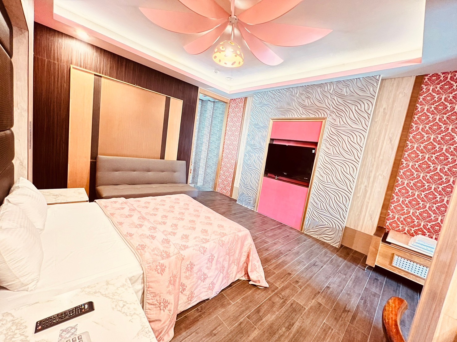 富晴汽車旅館26