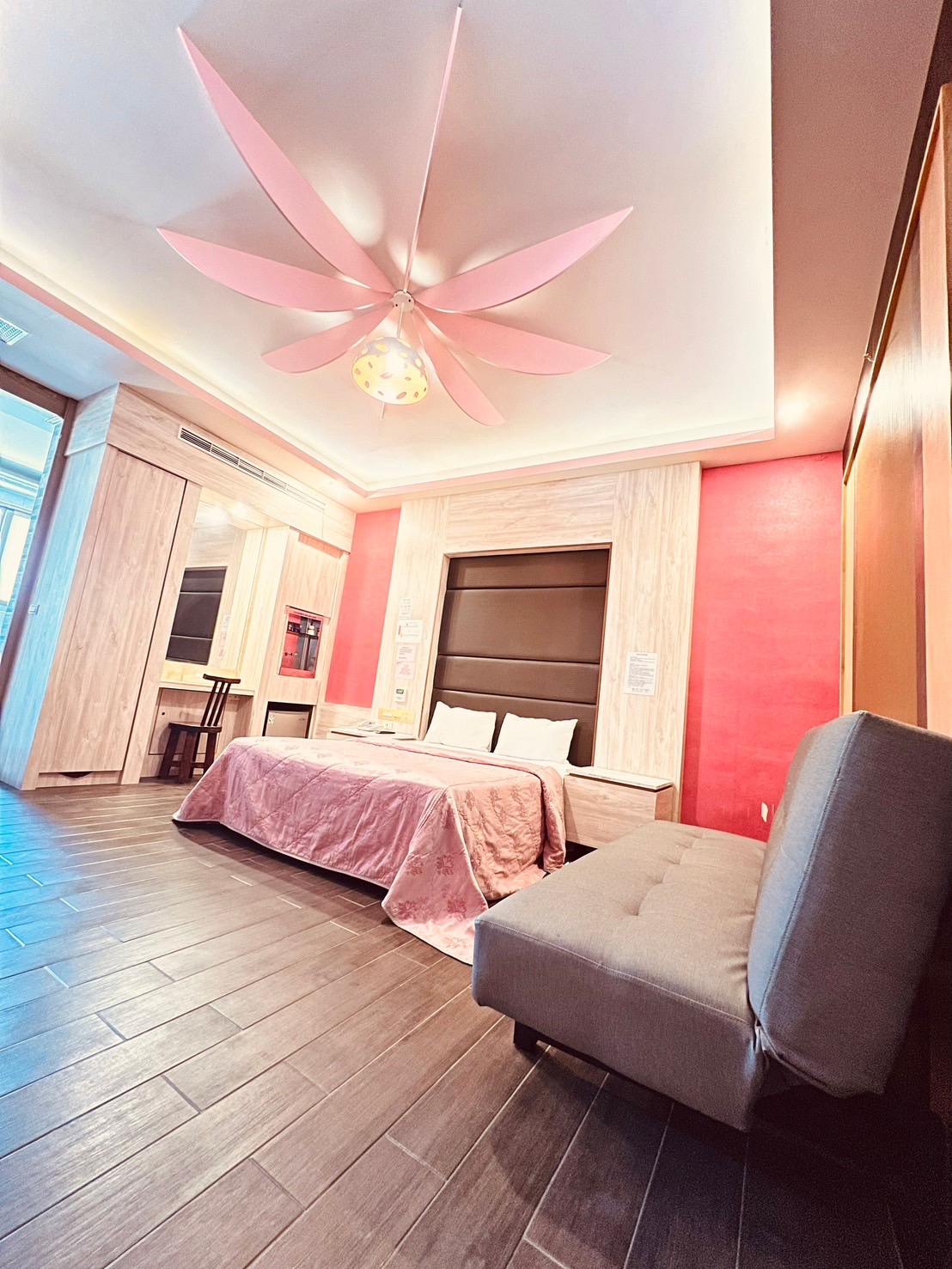 富晴汽車旅館21