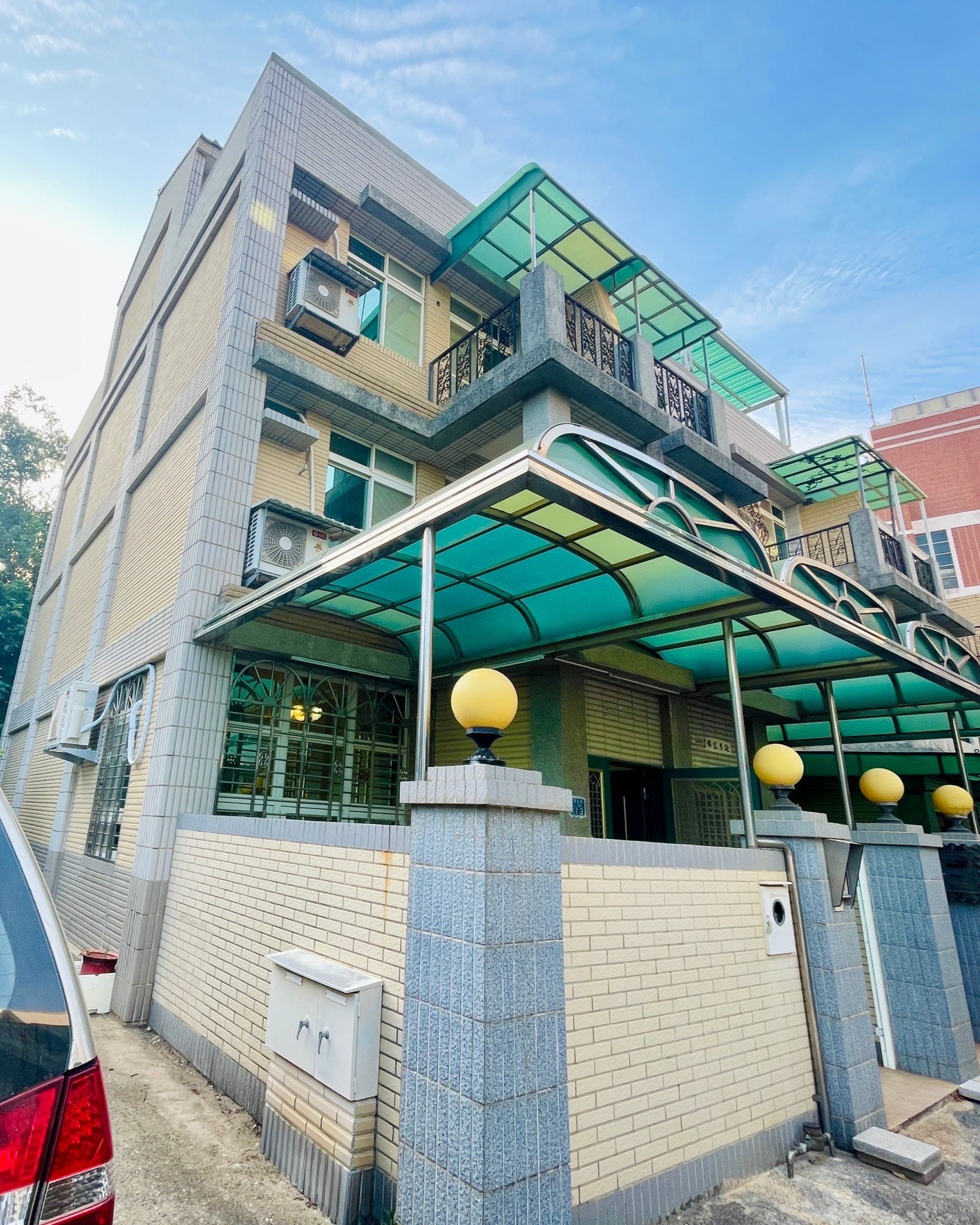 依藍2館-1