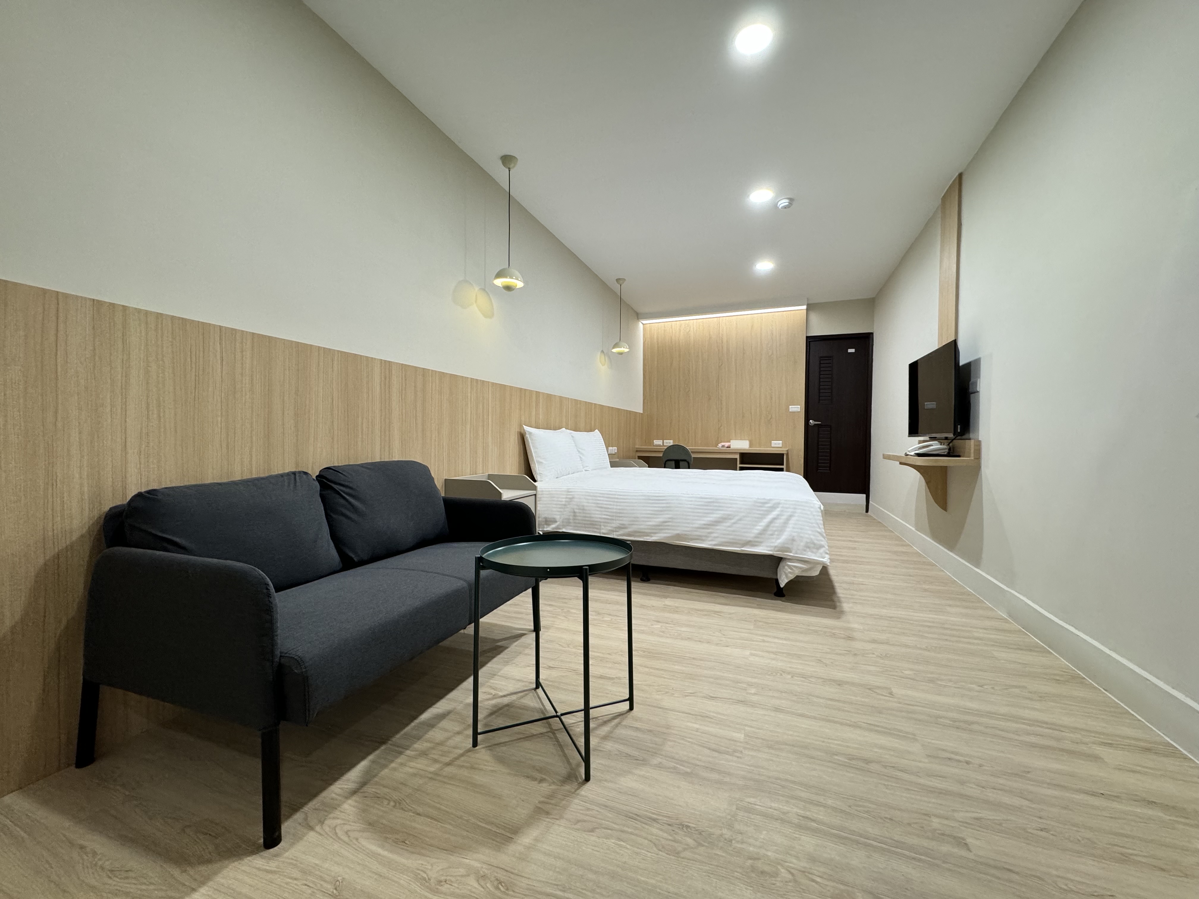 Yoshi Hotel2