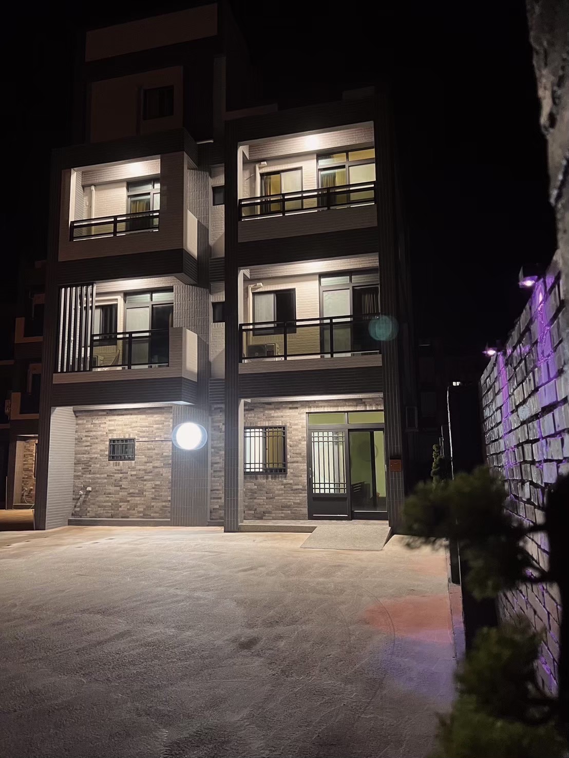 クオミ B&B14