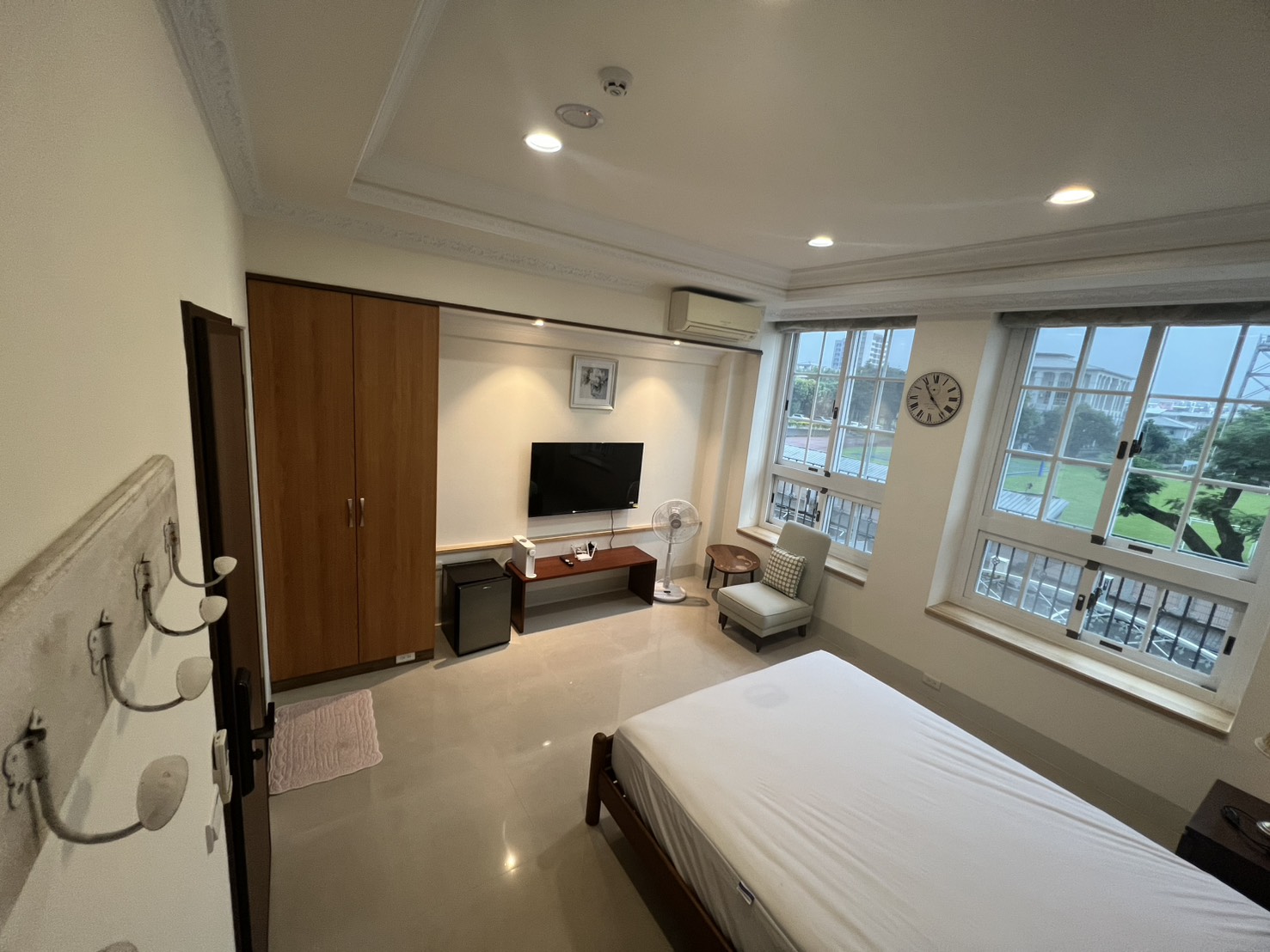 屋子旅店-1