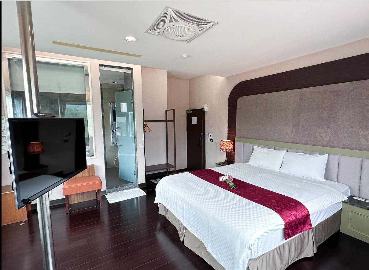 儷泉特色民宿-3