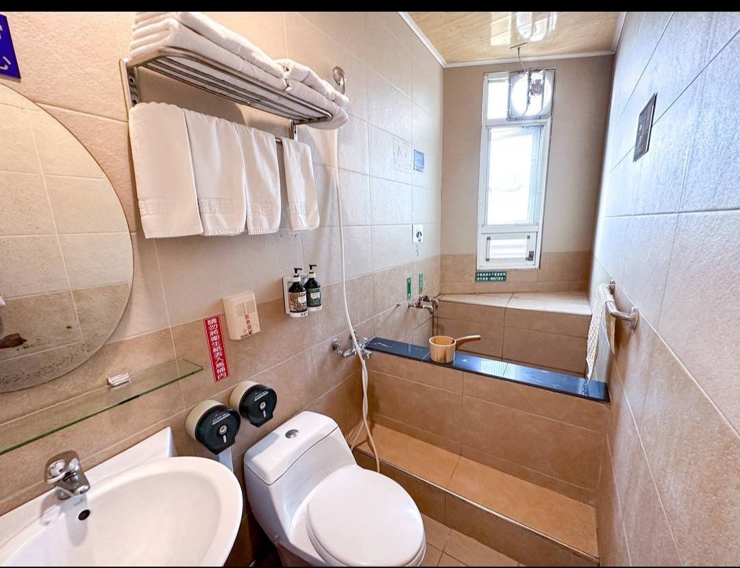 儷泉特色民宿-7