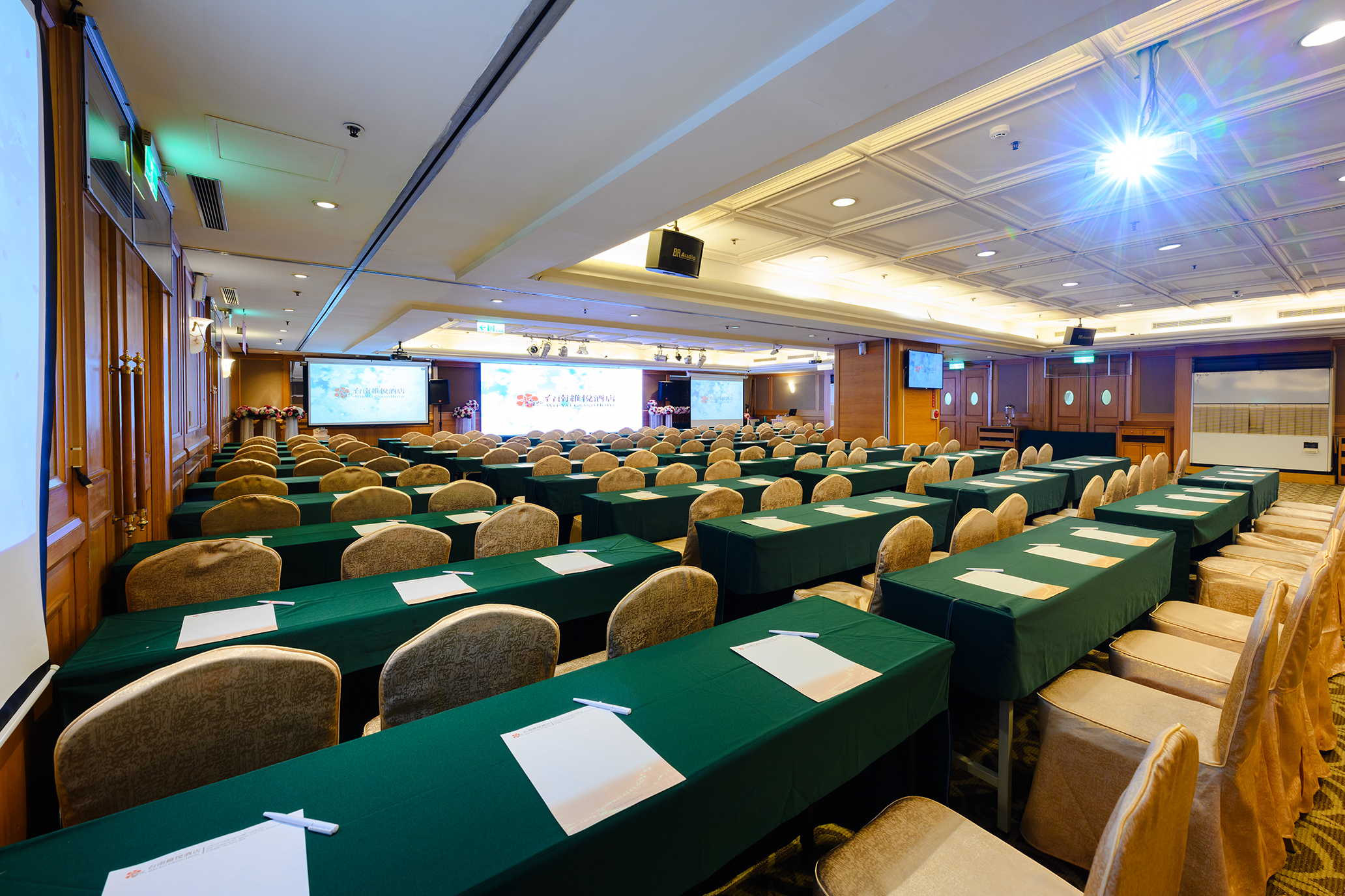WeiYat Grand Hotel-7