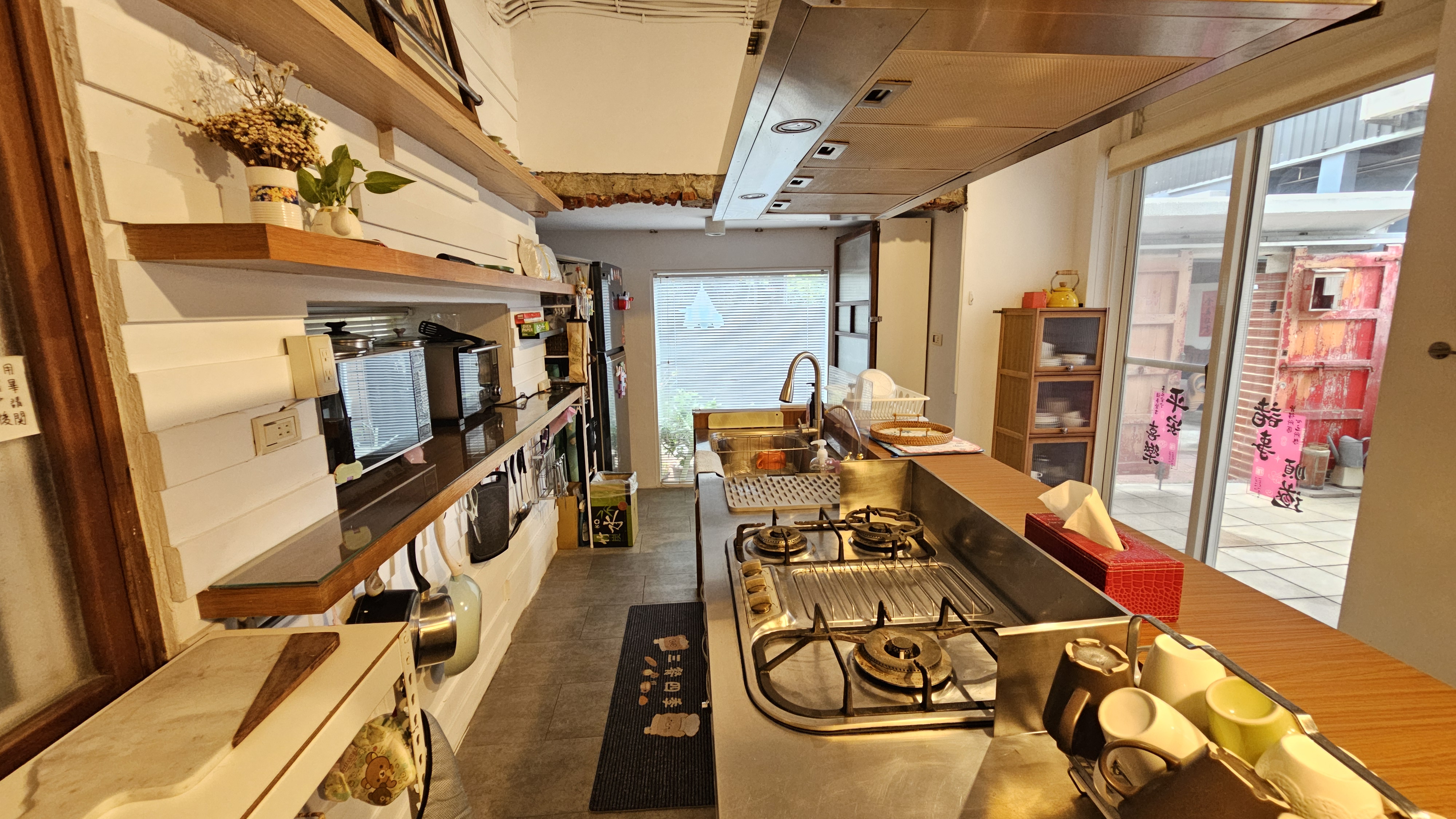 八月安平旅店-2