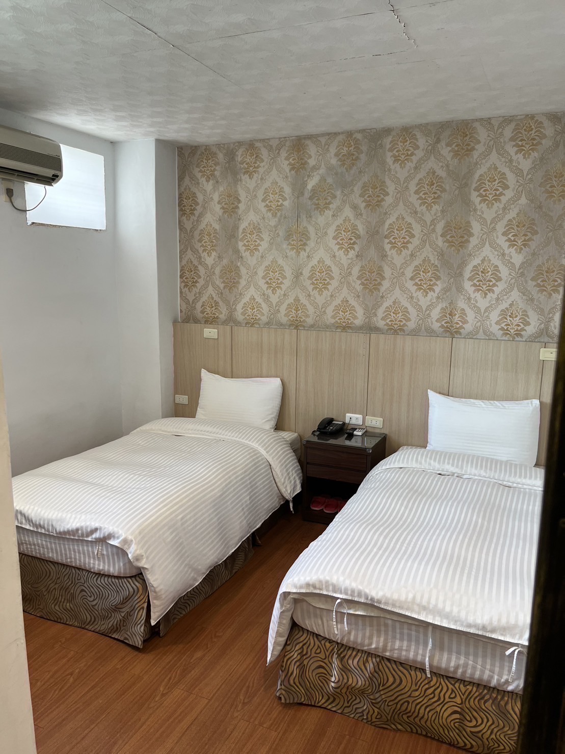 華登旅店-6