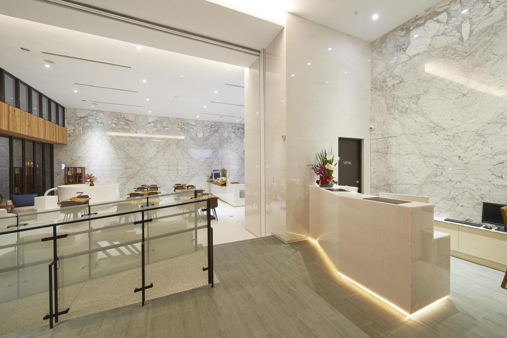 HOTEL Z-2