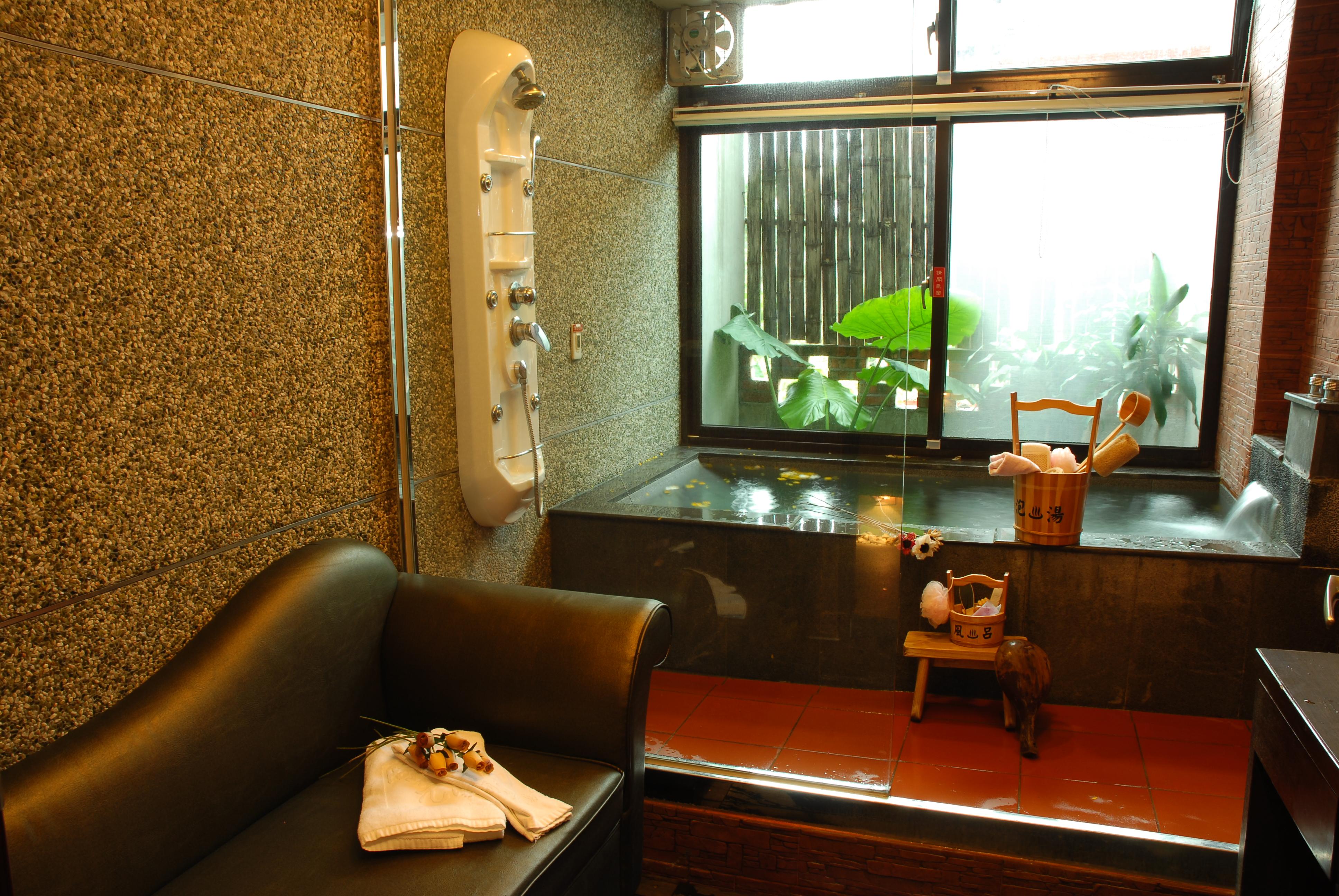 A SAN HOT-SPRING HOTEL1