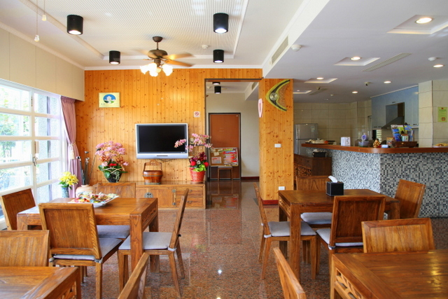 墾丁藍杉海景山莊民宿-10