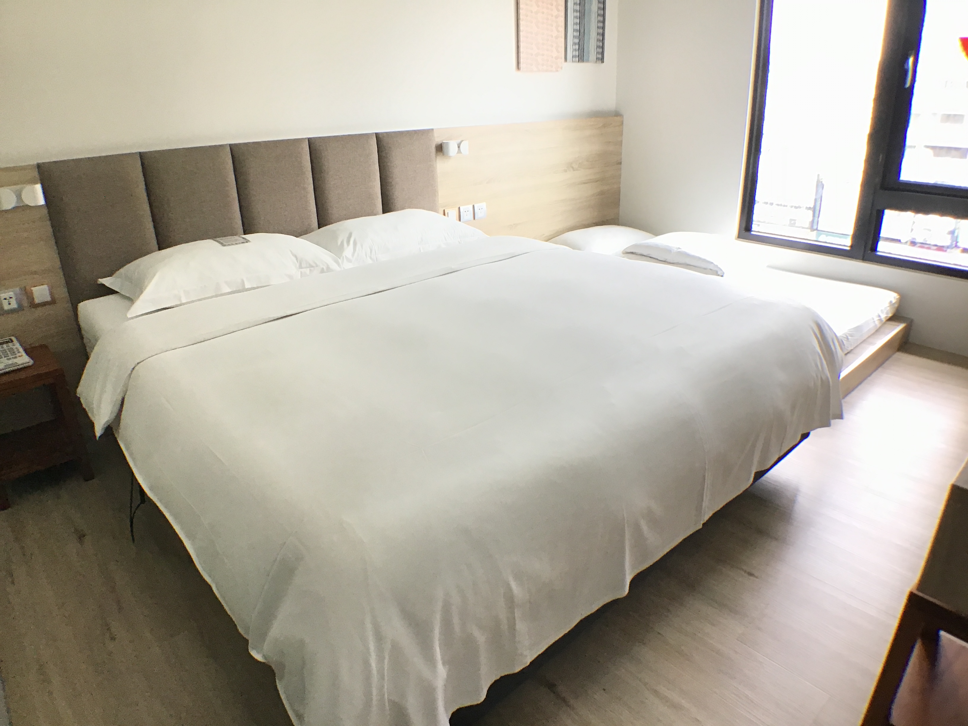 HOTEL Z-6