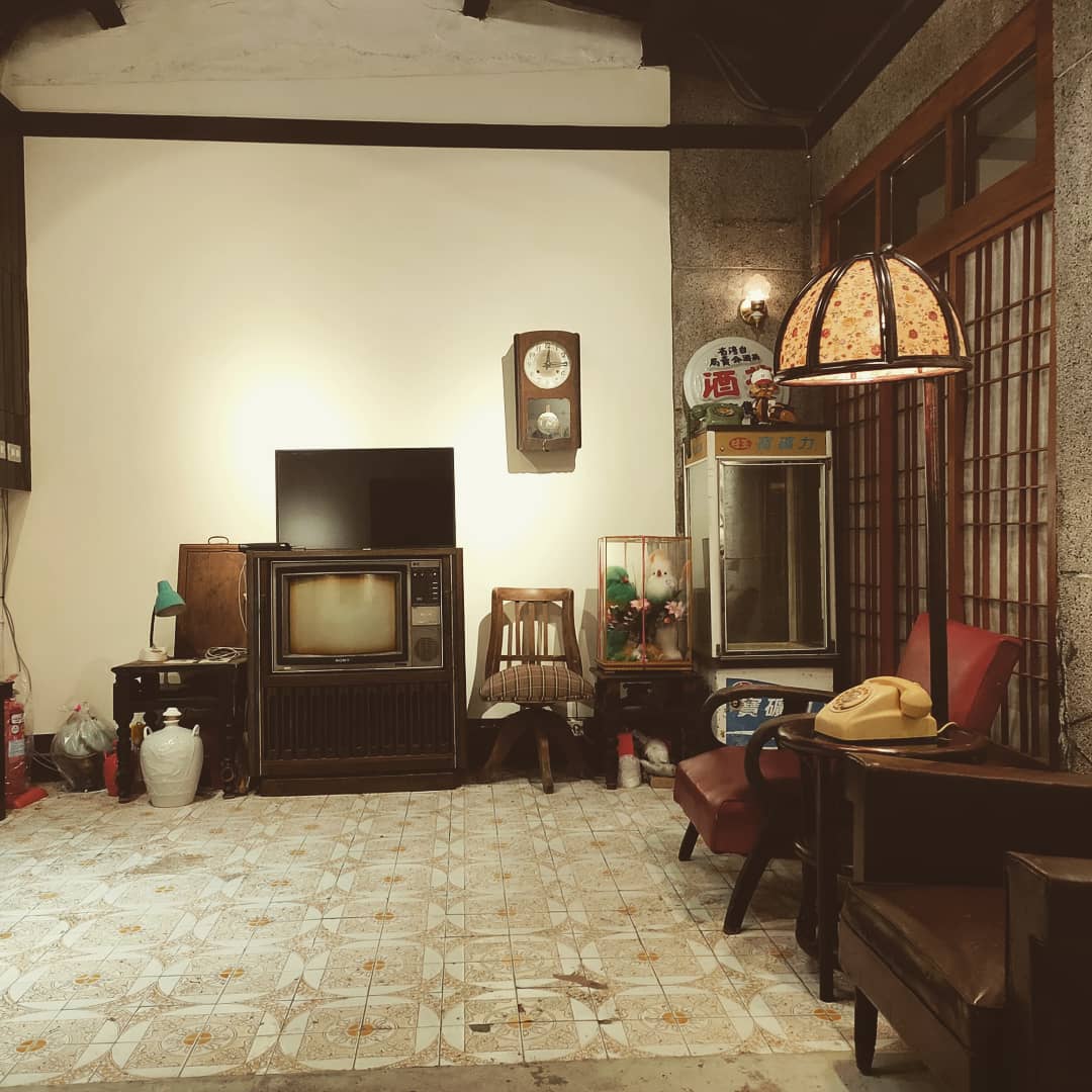 軍の扶養家族の村2